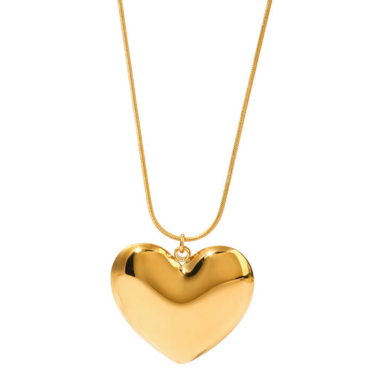 Amore Necklace