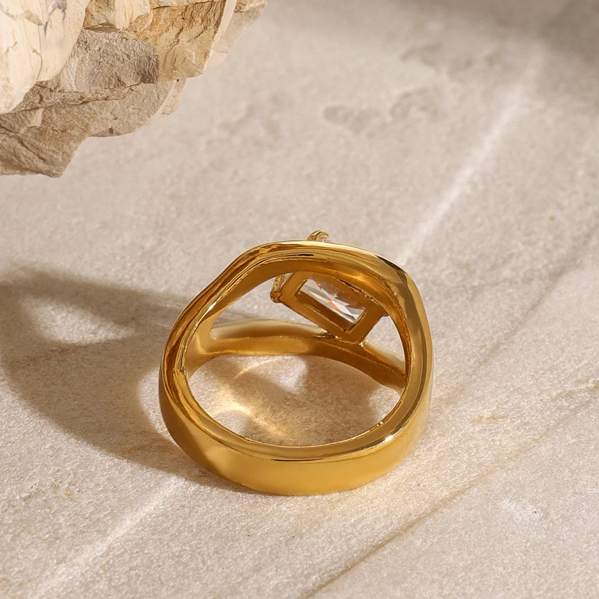 Rioma Ring