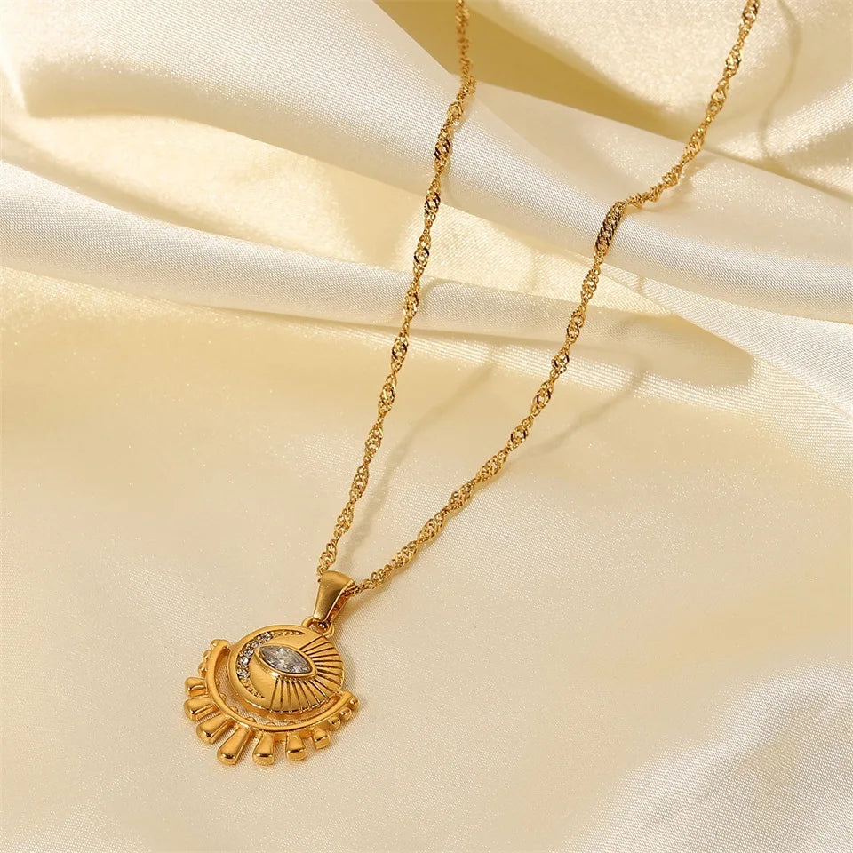 Zirconia Eye Necklace