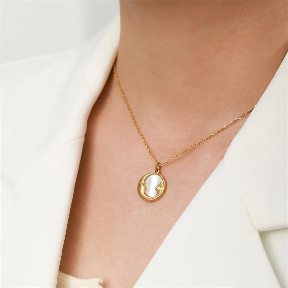 Natural White Shell Necklace